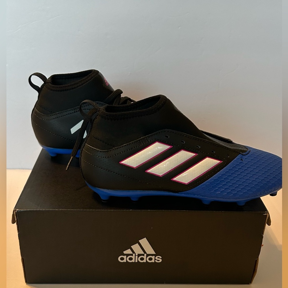 Adidas Boy's Size 6 Ace 17.3‎ Fg J Black/White/Blue Soccer Shoes Cleat (BA9234) - Picture 2 of 8